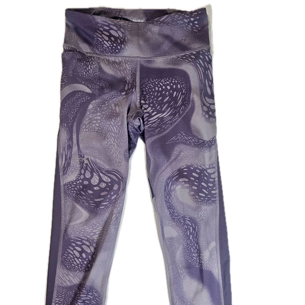 Under Armour Leggings Womens XS Purple HeatGear Compression Capri‎ Printed Gym